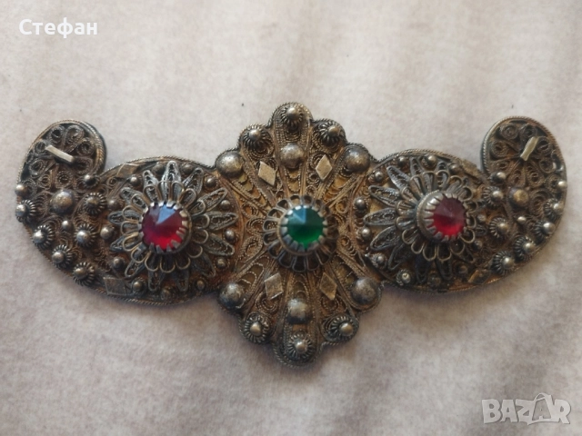 Стара филигранна пафта.