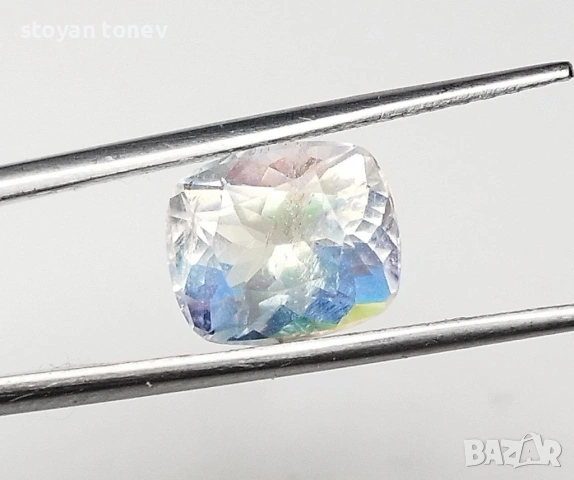 Рядък 1.60кт Rainbow Moonstone – ТОП качество от Мадагаскар! Нов!, снимка 2 - Други - 53568042
