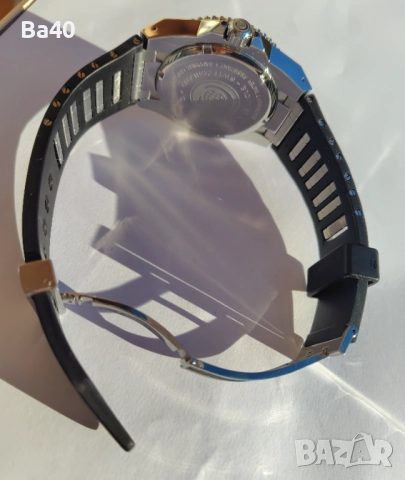 Швейцарски Cyma Ice Aquamare Star Professional Diver, 200m сапфир 43mm, снимка 4 - Мъжки - 51474433