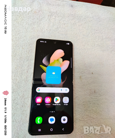 Продавам Samsung Galaxy Flip 4 като нов, снимка 3 - Samsung - 53995087