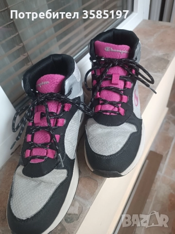 Спортни кецове Champion, снимка 2 - Детски обувки - 52372218