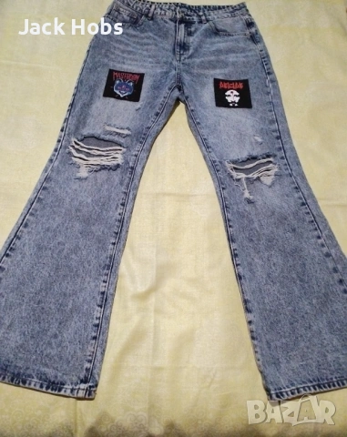 Дамски метъл дънки с кръпки 