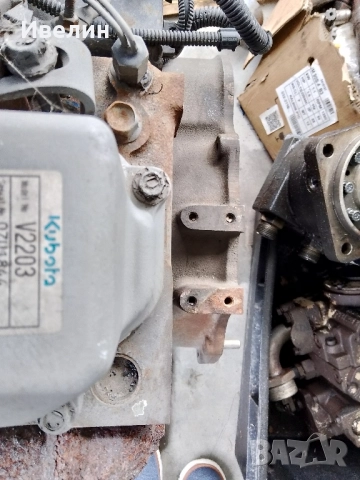 Двигател Кубота Kubota 2203 за бобкат S серия, снимка 2 - Индустриална техника - 52090512