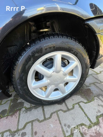 VW Golf 3 1.6 Газ/Бензин, снимка 5 - Автомобили и джипове - 54186422