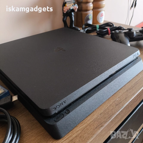 PS4 Sony PlayStation 4 Slim CUH-2116A и Grand Theft Auto V, снимка 4 - Игри за PlayStation - 54224274