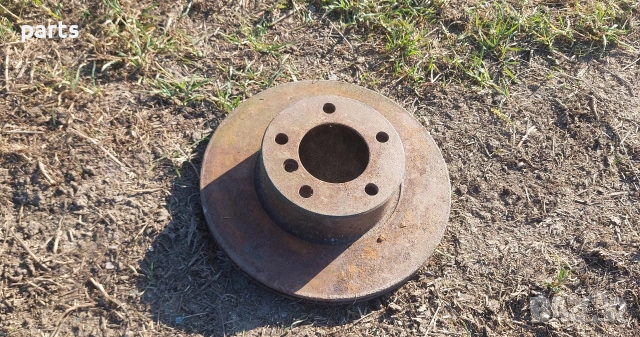 Преден Спирачен Диск БМВ 5 E39, снимка 2 - Части - 53791313