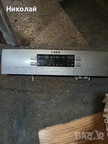 Части от съдомиялна Aeg