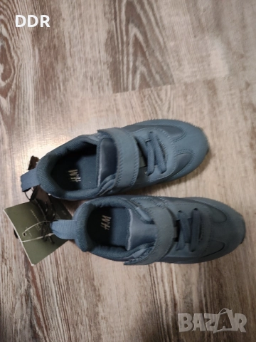 Детски маратонки от H&M номер 26