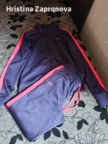 Дамски екип Ундър Армър , снимка 2 - Спортни екипи - 54185987