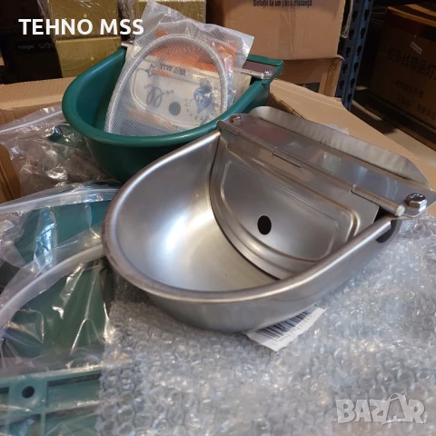 Автоматична поилка с поплавък / Неръждаема стомана за Едри и дребни животни/ Капацитет 2,5 Л, снимка 9 - Други стоки за животни - 47266810