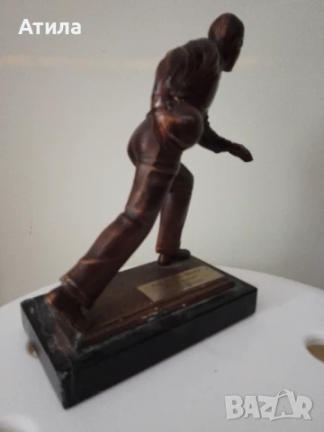 скулптура "боулинг" метал ,мрамор19/17 см, снимка 5 - Други - 51399810