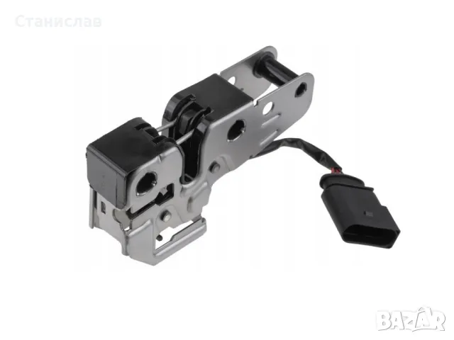 VW Touareg 7L Долна брава за преден капак