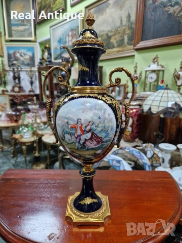 Уникална антикварна френска порцеланова амфора бронз син кобалт , снимка 2 - Декорация за дома - 53473197