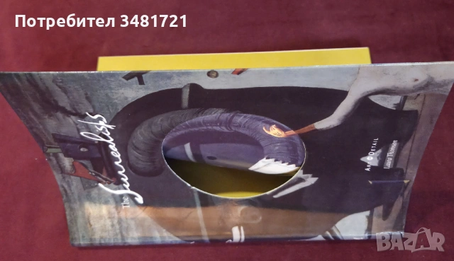 Сюрреалисти и техни произведения - визуален справочник / The Surrealists, снимка 2 - Енциклопедии, справочници - 53882934