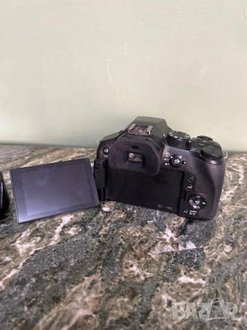 Panasonic lumix DMC-FZ300, снимка 5 - Фотоапарати - 53971713