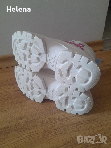 маратонки от колаборацията BRATZ x Zara размер 33., снимка 6 - Детски маратонки - 53796373