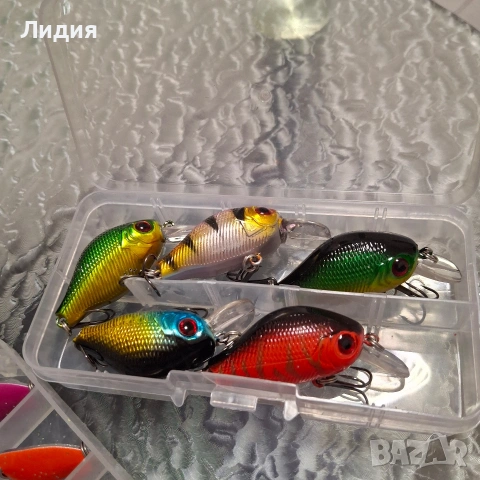 Комплект риболовни примамки-воблери и блесни +кутии , снимка 3 - Такъми - 53153426