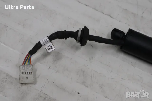 Оригинален амортисьор заден капак за BMW G05 G18 F95 9482800, снимка 2 - Части - 50387449