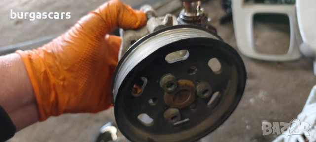 Хидравлична помпа Ford Galaxy 1.9-115к.с. AUY, снимка 2 - Части - 54213826