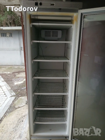 Минусова професионална хладилна витрина HSC300N , снимка 2 - Витрини - 53295025