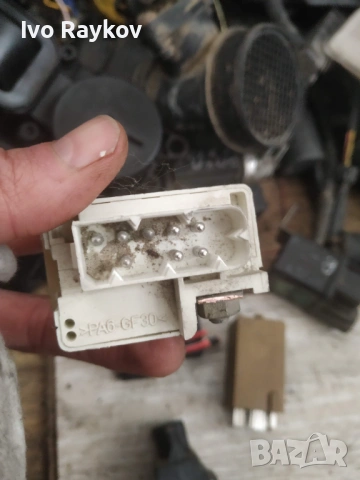 Реле подгревни свещи за BMW 3, E46, 2.0 D, 1999-2005г., 2 247 664, 2247664