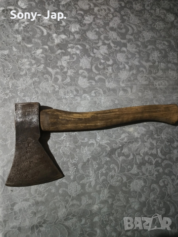 немска брадва -топор