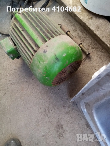 ел двигател 5,5 КВ, снимка 2 - Електродвигатели - 53832880