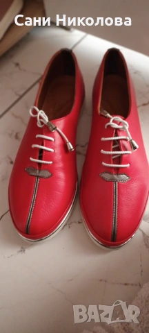 НОВИ Дамски обувки 37ми размер кожа