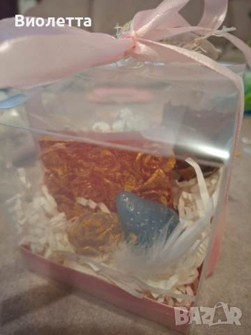 Подаръчен комплект ръчно изработени ароматни сапуни , снимка 14 - Романтични подаръци - 53850037