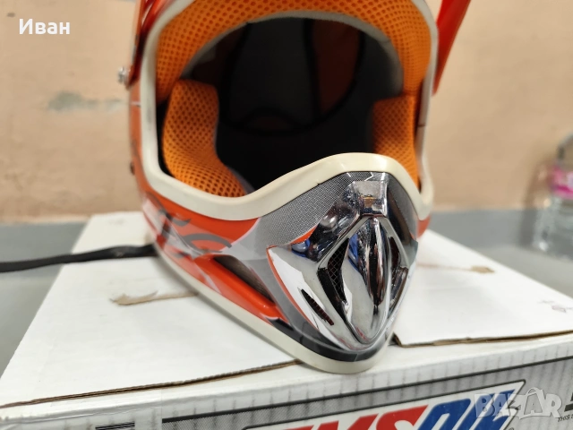 Кросова мото каска L 55-56, снимка 4 - Аксесоари и консумативи - 53750119