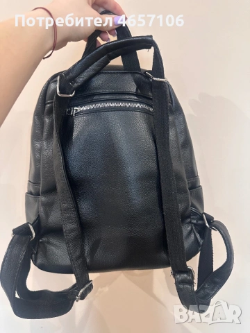 Продавам дамска раница, снимка 2 - Раници - 53465765