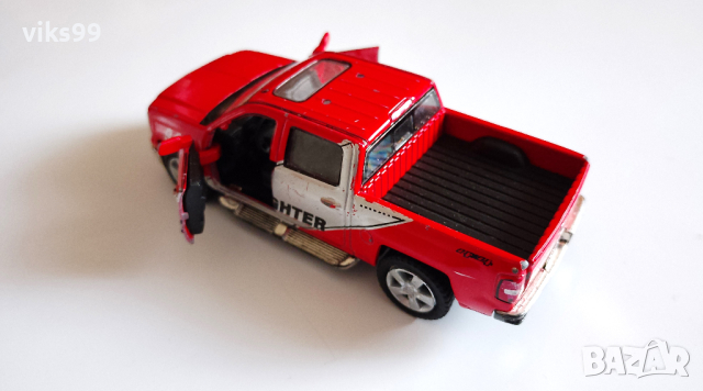 2014 Chevy Silverado Pick-Up Fire Dept Rescue - 1:46, снимка 4 - Колекции - 45069710