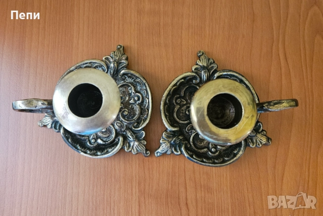 Месингови свещници 2 бр, снимка 2 - Антикварни и старинни предмети - 51822979