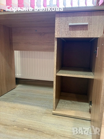 Ученическо бюро дъб сонома, снимка 4 - Бюра - 54013481