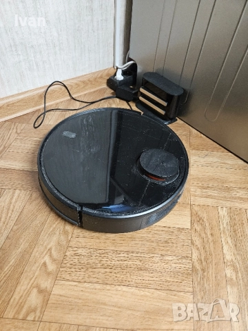 робот прахосмукачка xiaomi