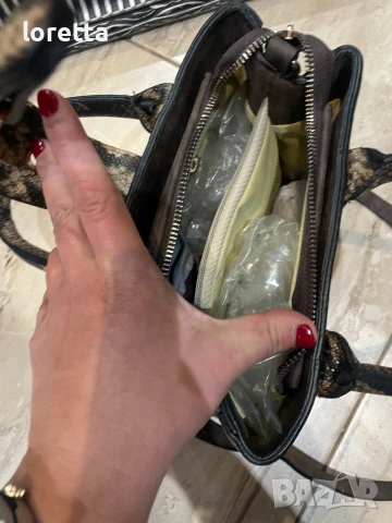 Прада , снимка 3 - Чанти - 53820678