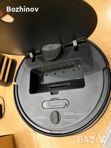 Прахосмукачка Xiaomi Mi Robot Vacuum-Mop P | Оригинален комплект | Отлично състояние, снимка 3 - Друга електроника - 53224328