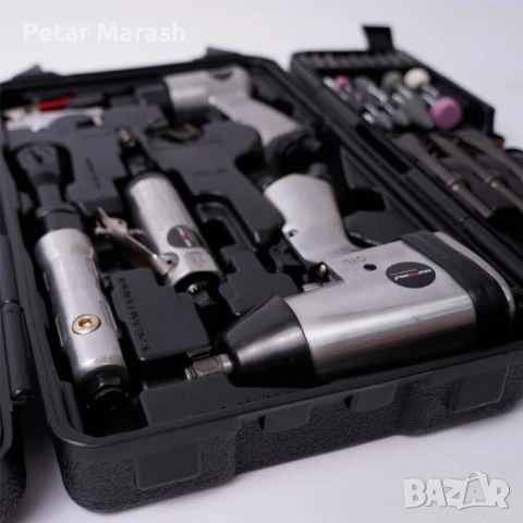 ПРОМО ПАКЕТ Пневматични инструменти 72ч + Компресор за въздух 25л. KraftWorld, снимка 6 - Куфари с инструменти - 50498398