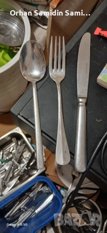 Пиле на грил 2 броя хладилна витрина  Фризери хладилник чинии лъжици вилици ножове и др, снимка 12 - Обзавеждане за заведение - 52369168