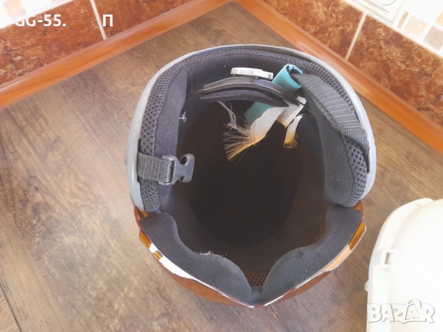Каски, снимка 2 - Аксесоари за велосипеди - 52188689