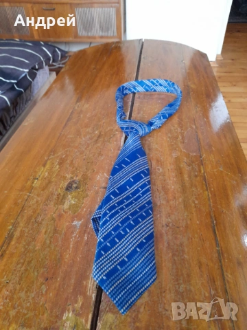 Стара вратовръзка #13