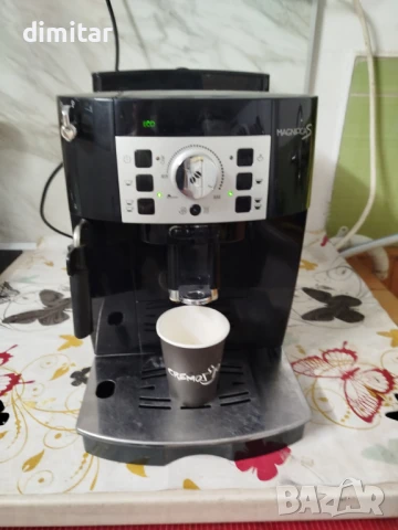 Кафе автомат Delonghi Magnifica S, снимка 9 - Кафемашини - 51103843