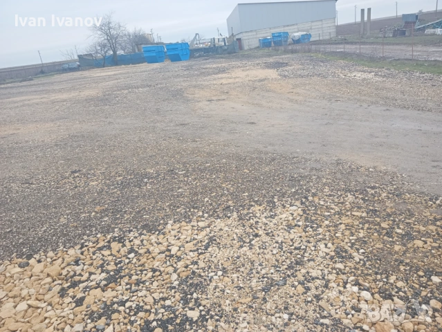 Давам място под наем 