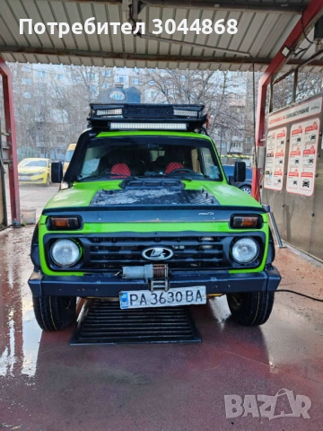Продавам употребявана Лада Нива в отлично състояние, снимка 9 - Автомобили и джипове - 52938885