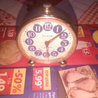 Механичен часовник, снимка 1 - Антикварни и старинни предмети - 45638548