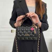GUESS  луксозни дамски маркови чанти , снимка 2 - Чанти - 45885221