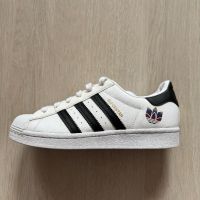 Обувки Adidas Superstar, снимка 1 - Дамски ежедневни обувки - 45320456