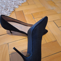 Нови велурени обувки, снимка 6 - Дамски ежедневни обувки - 45041230