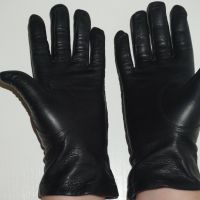 Черни Дамски Ръкавици От Естествена Кожа Размер S, снимка 1 - Ръкавици - 45423309