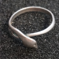 Дамски сребърен пръстен , снимка 2 - Пръстени - 45021665